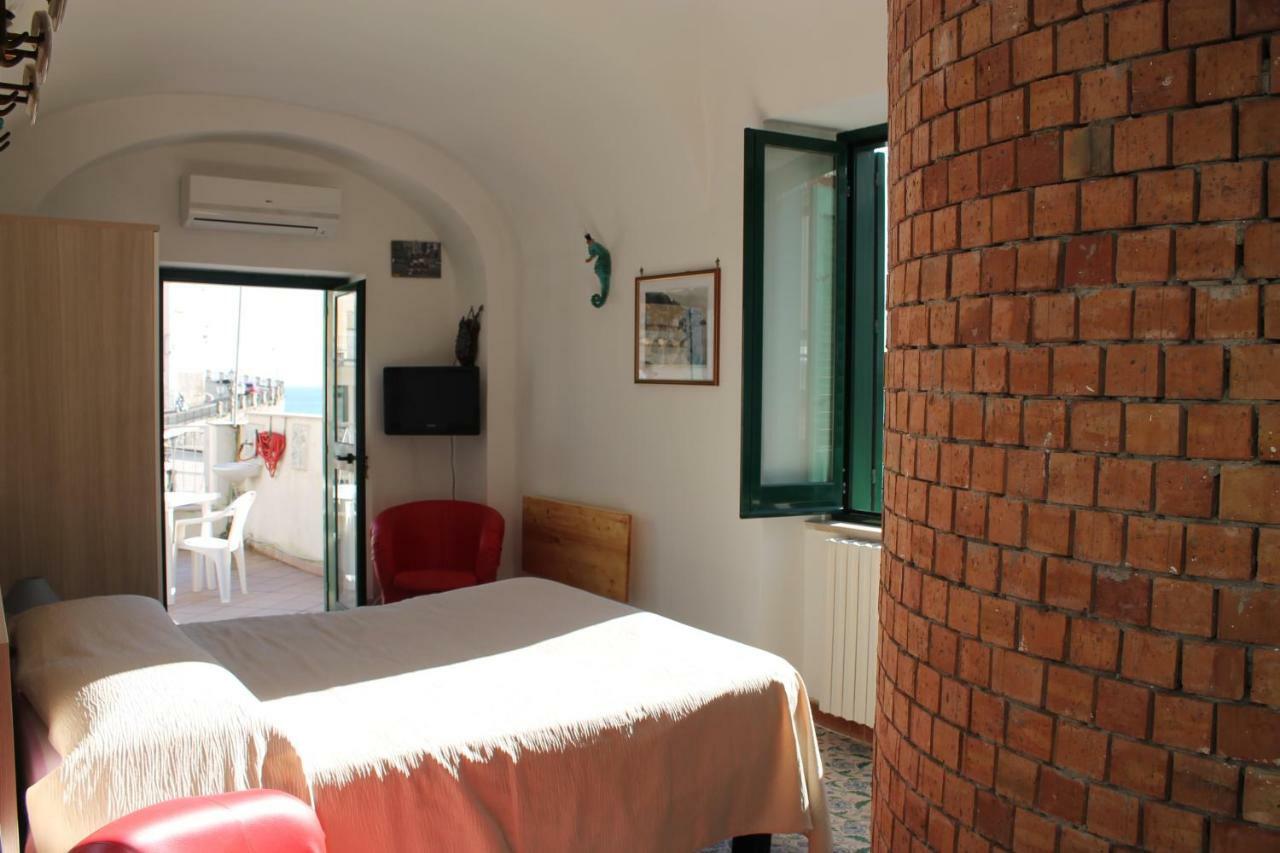 Attico Del Cavaliere Appartement Atrani Buitenkant foto